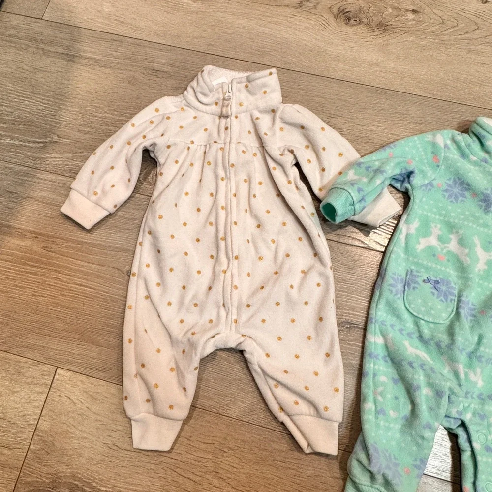 Lot of 2 Carters‎ Newborn Baby Girls Fleece Pajamas Sleepers Loungers